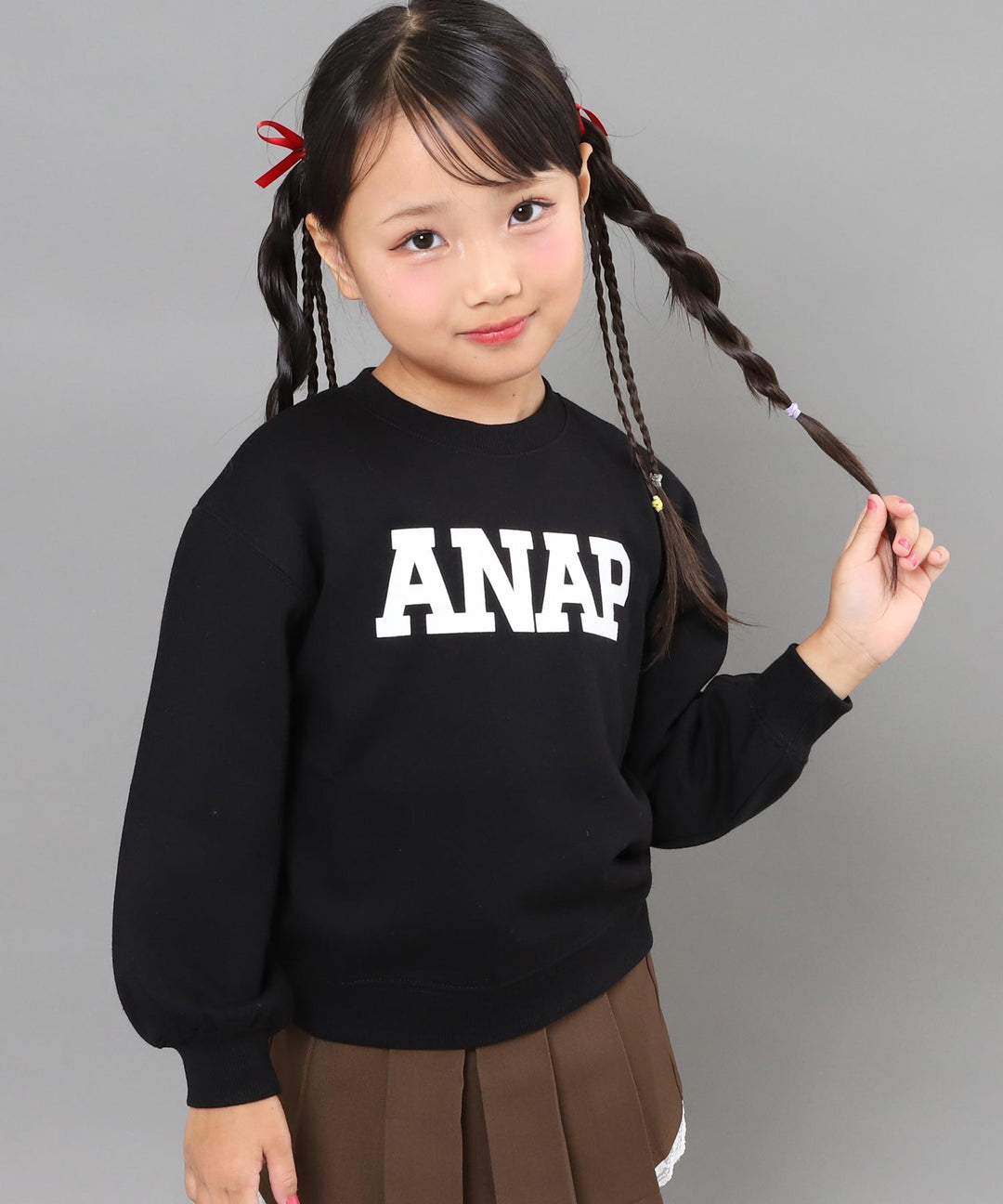 ブラック(110サイズ着用/身長：約115cm)