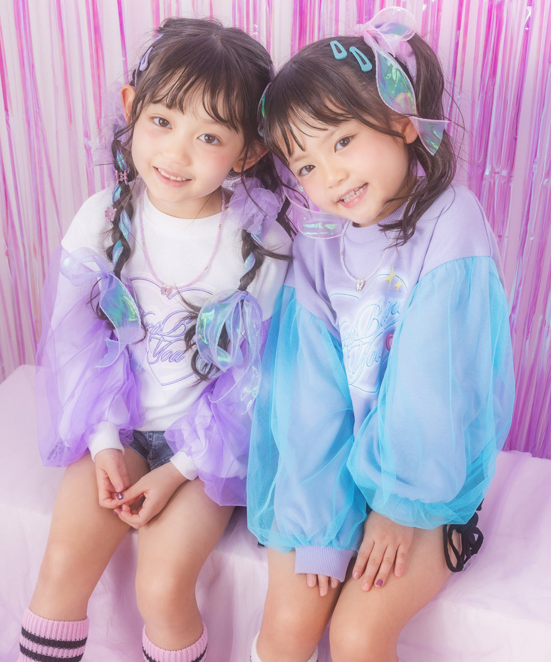 ラベンダー(110サイズ着用/身長：約103cm)
ホワイト(110サイズ着用/身長：約106cm)
