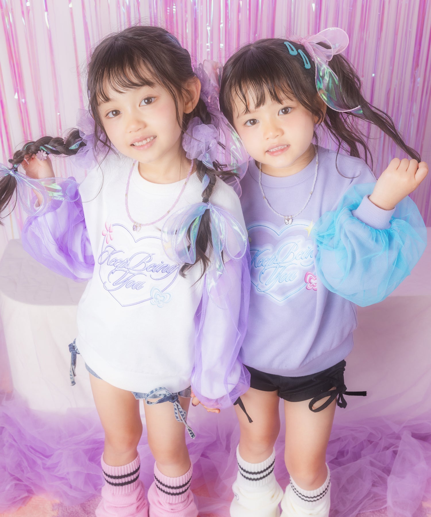 ラベンダー(110サイズ着用/身長：約103cm)
ホワイト(110サイズ着用/身長：約106cm)