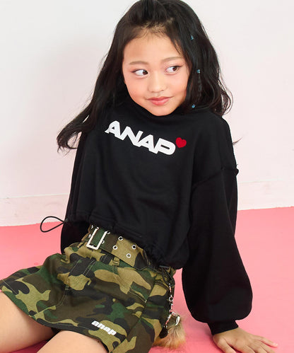 ブラック(120サイズ着用/身長：約128cm)