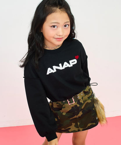 ブラック(120サイズ着用/身長：約128cm)