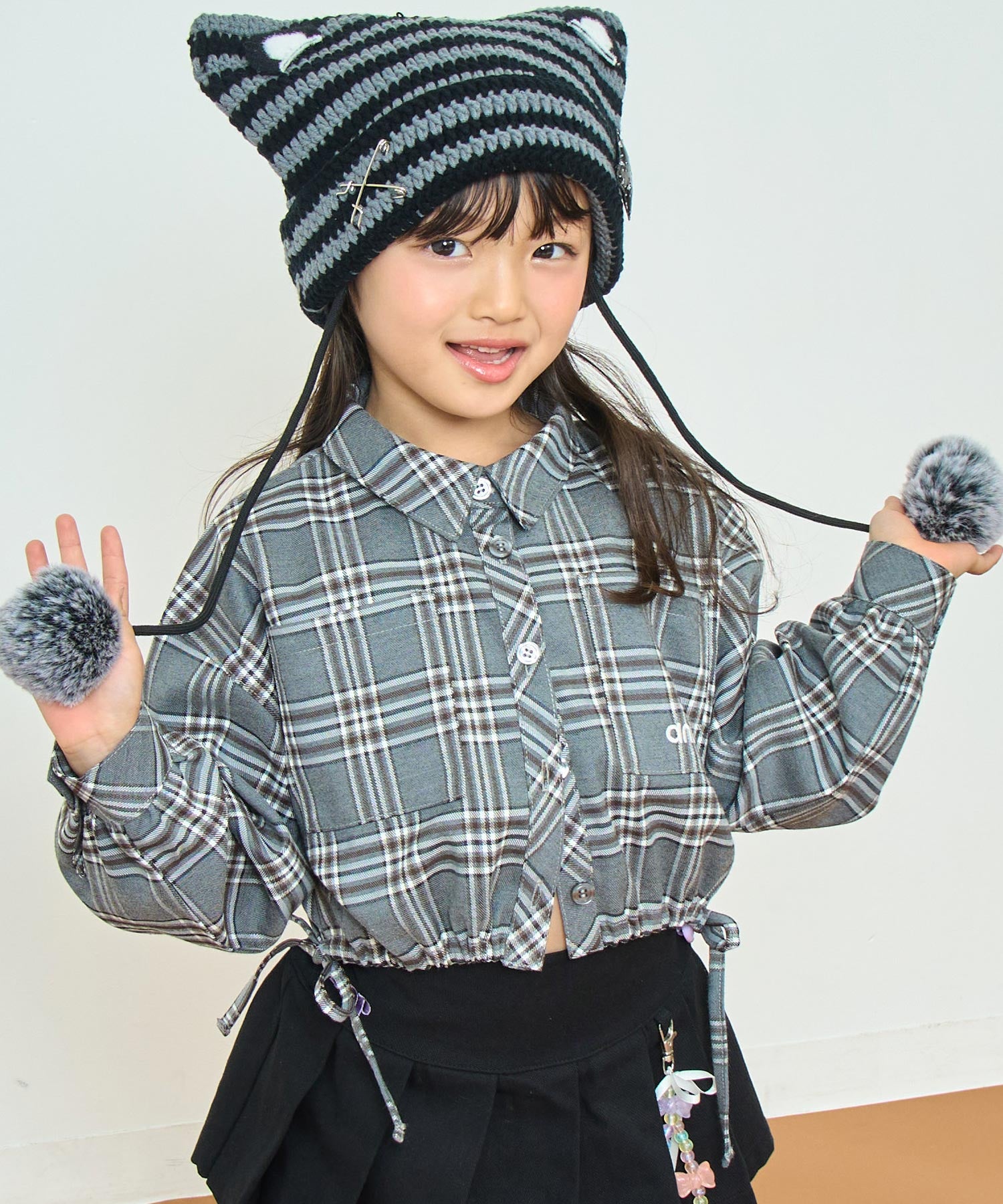 グレー(110サイズ着用/身長：約112cm)