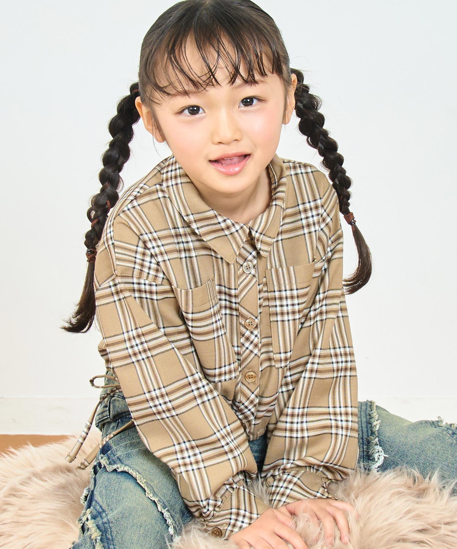 ベージュ(110サイズ着用/身長：約112cm)