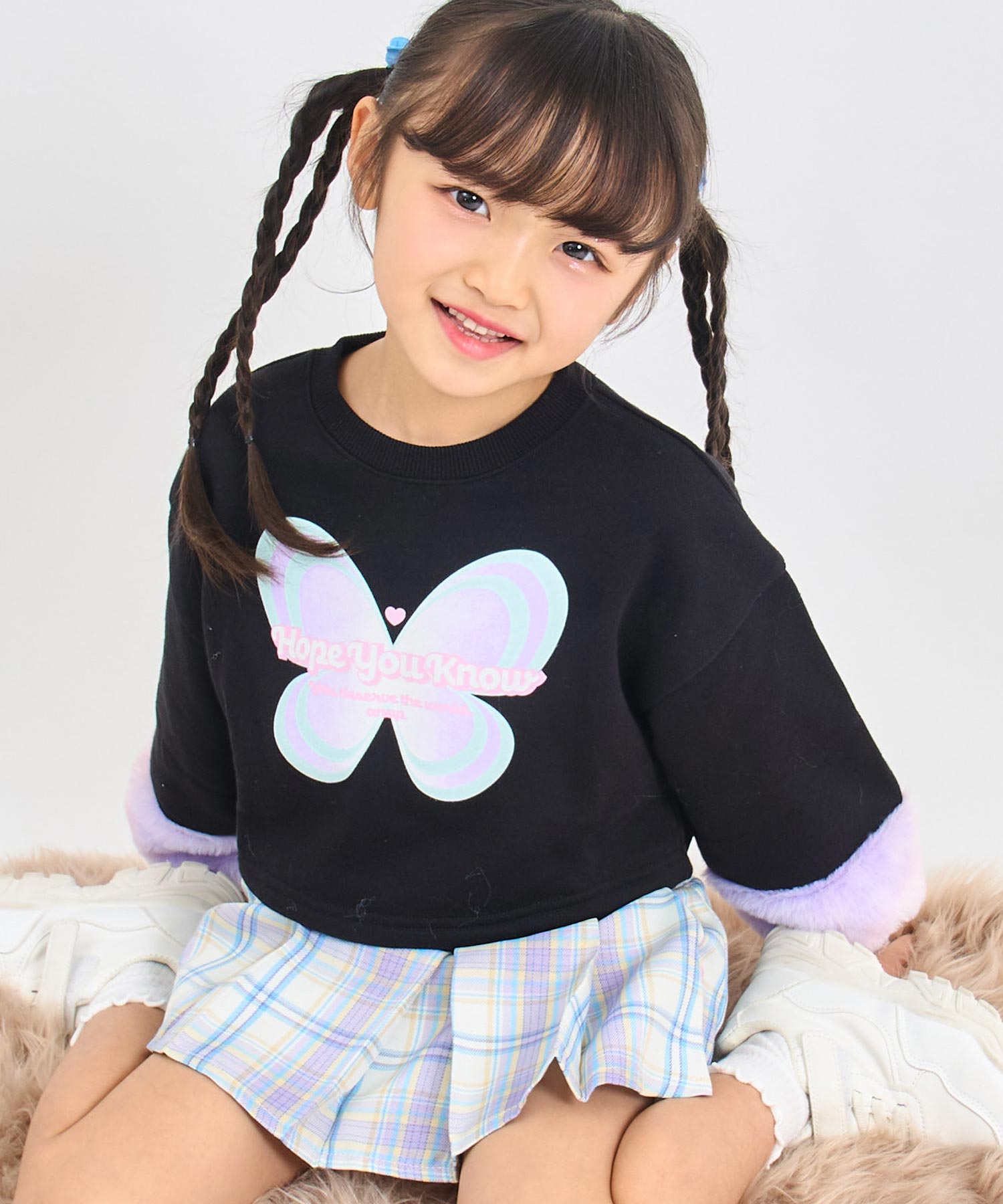 ブラック(110サイズ着用/身長：約113cm)