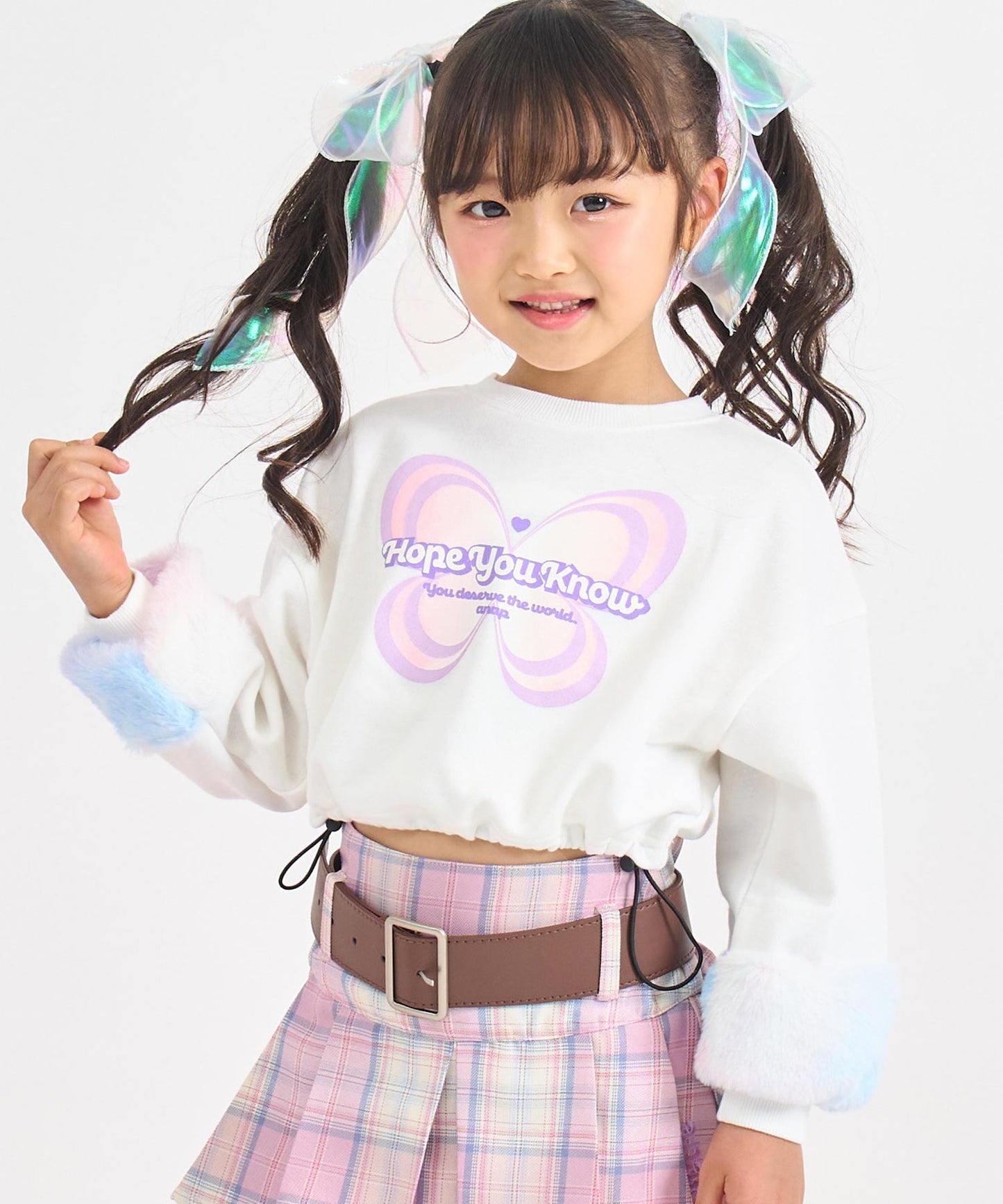 ホワイト(110サイズ着用/身長：約113cm)