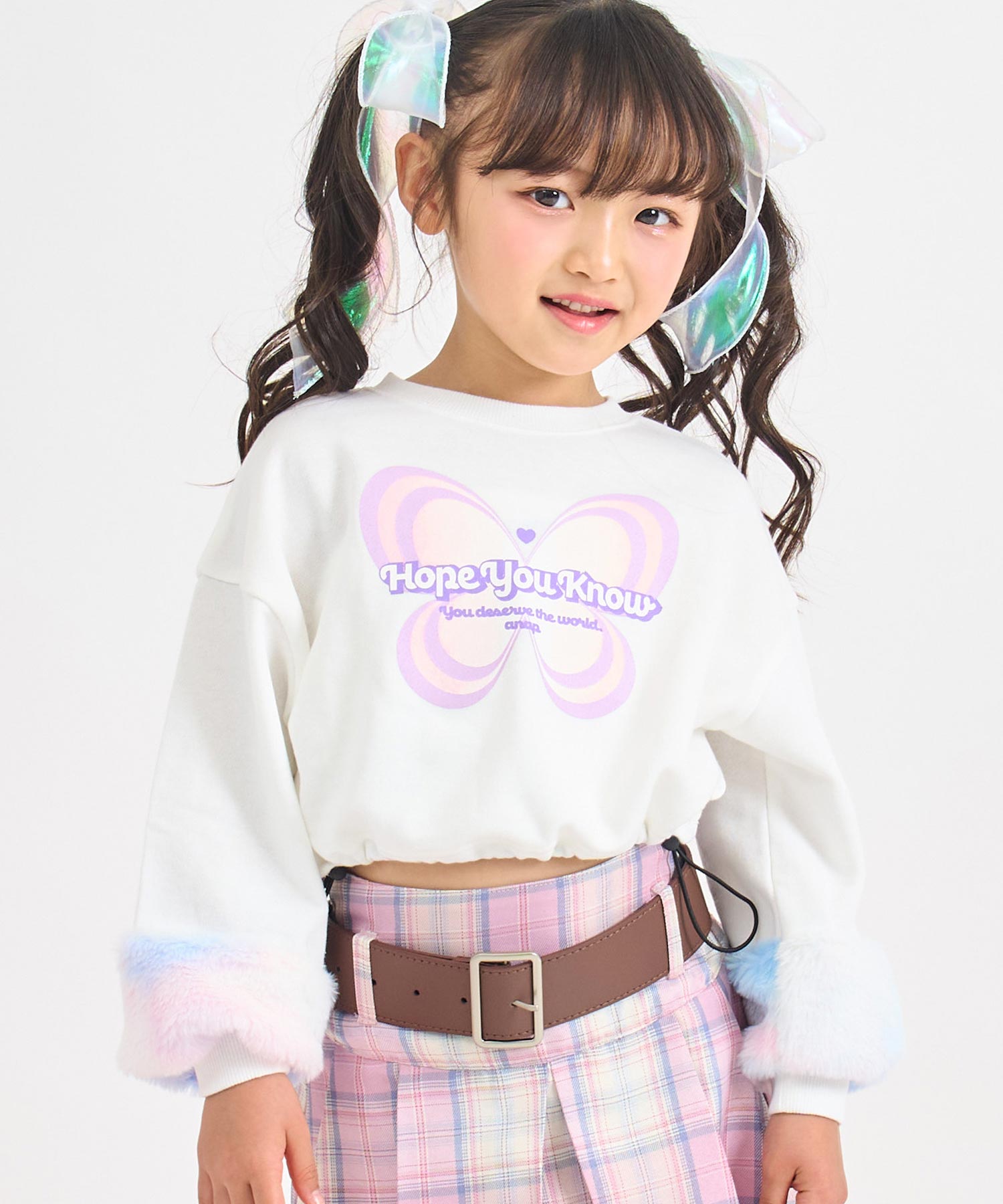 ホワイト(110サイズ着用/身長：約113cm)