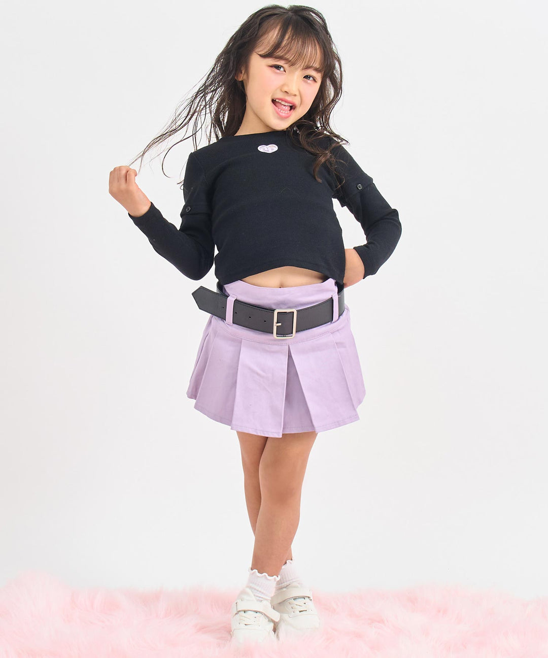 ブラック(110サイズ着用/身長：約112cm)