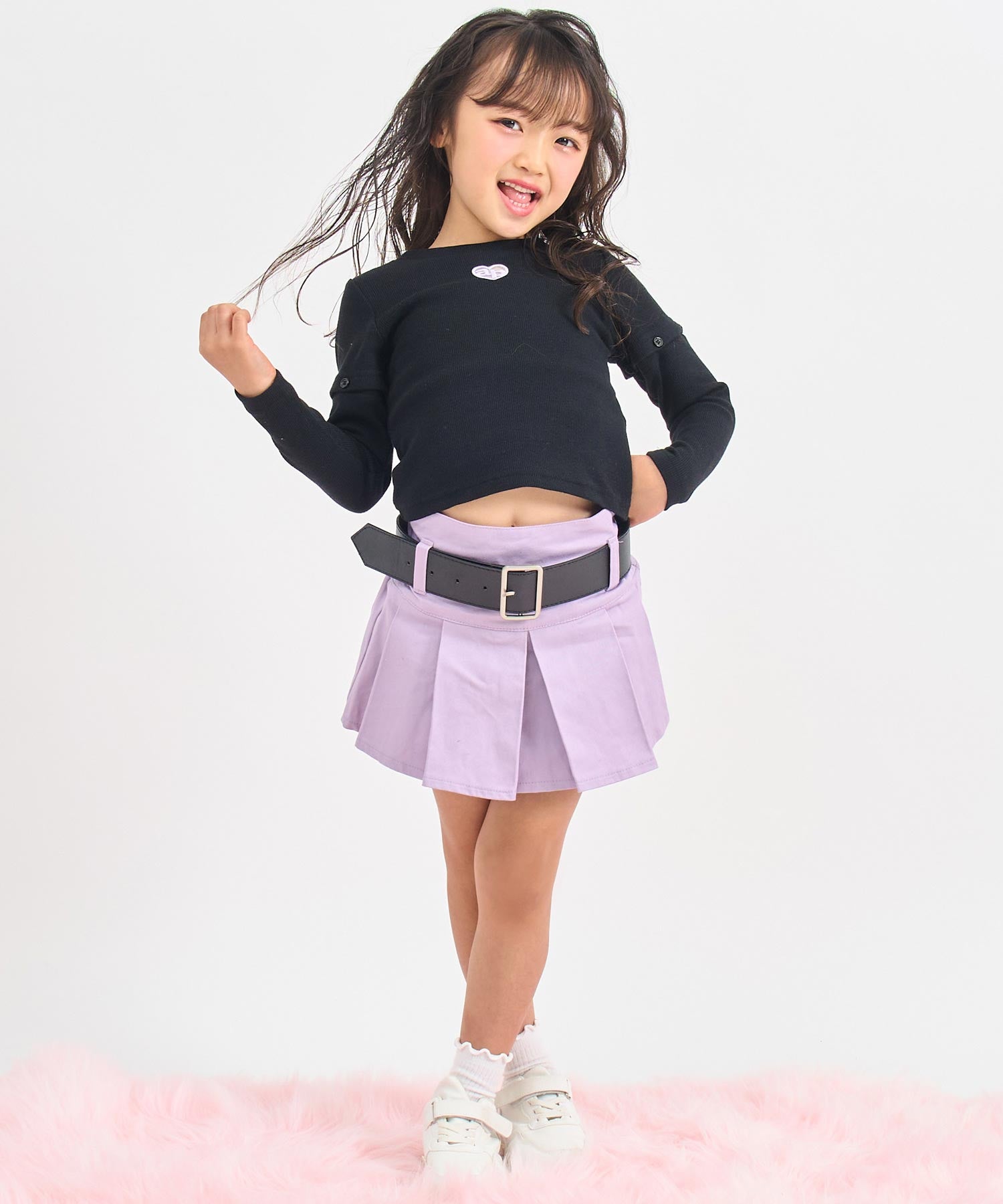 ブラック(110サイズ着用/身長：約112cm)