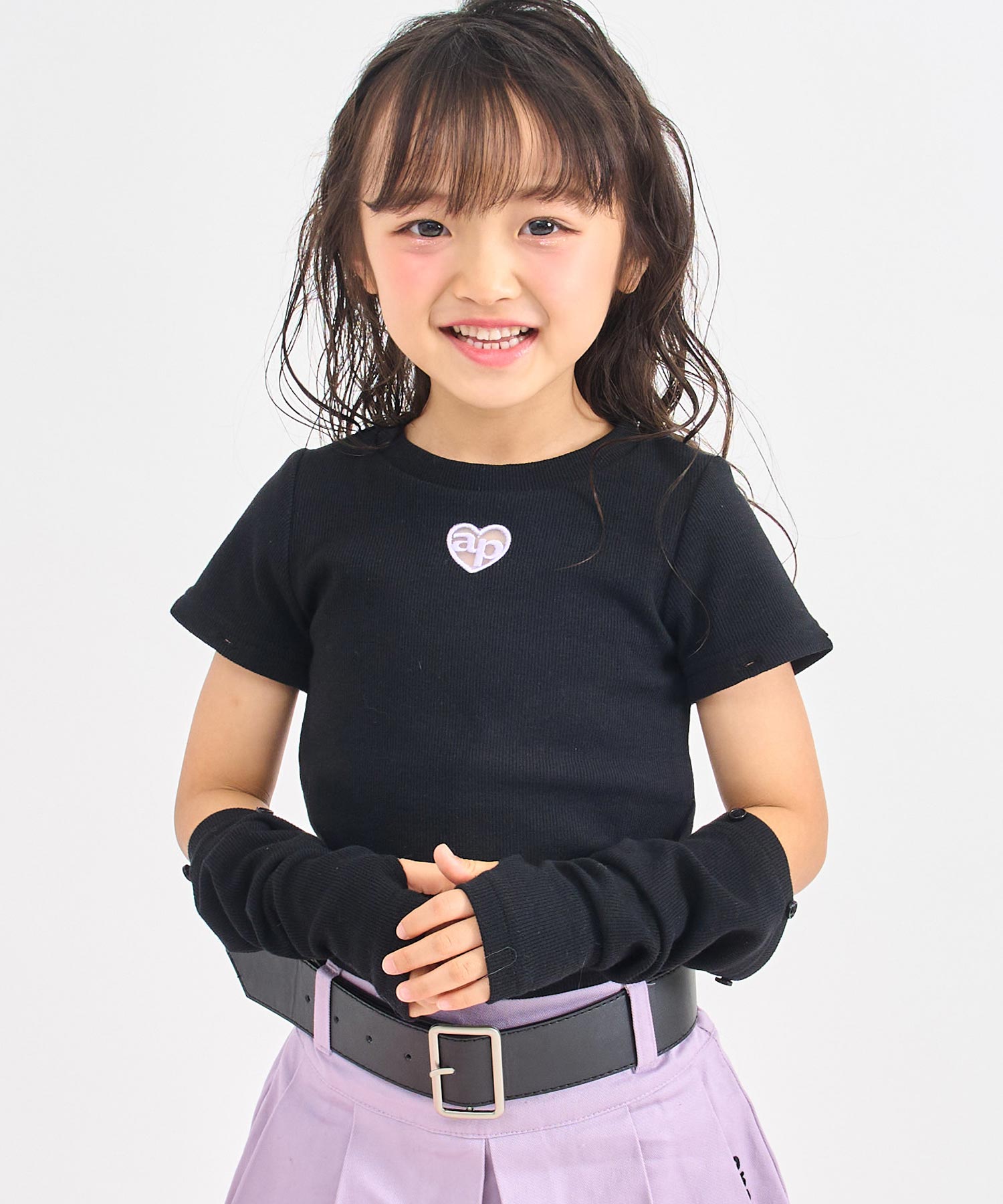 ブラック(110サイズ着用/身長：約112cm)