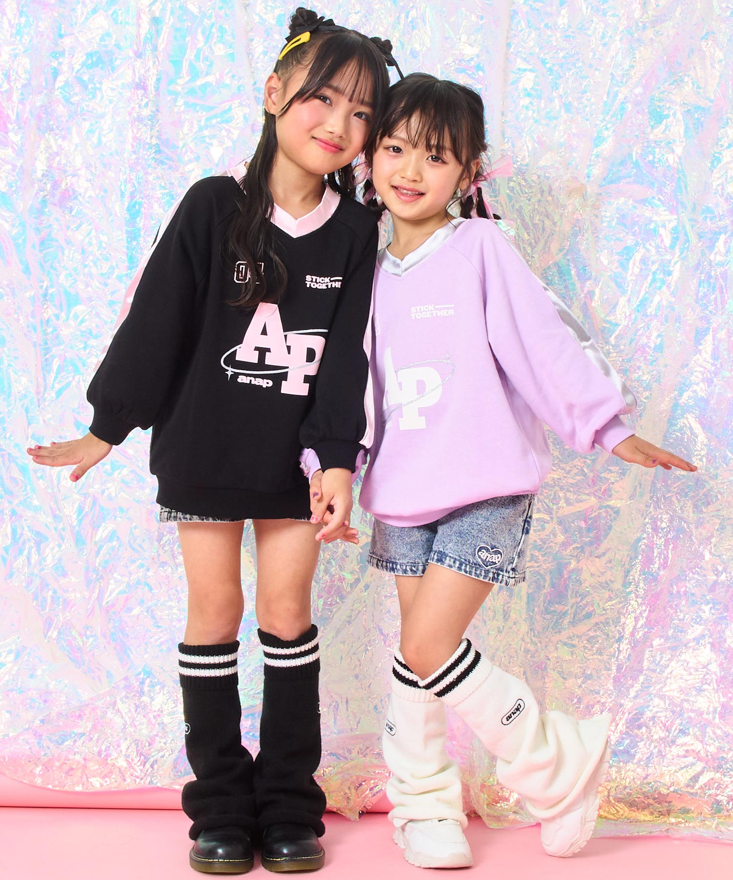 ブラック(110サイズ着用/身長：約115cm)、ラベンダー(110サイズ着用/身長：約112cm)