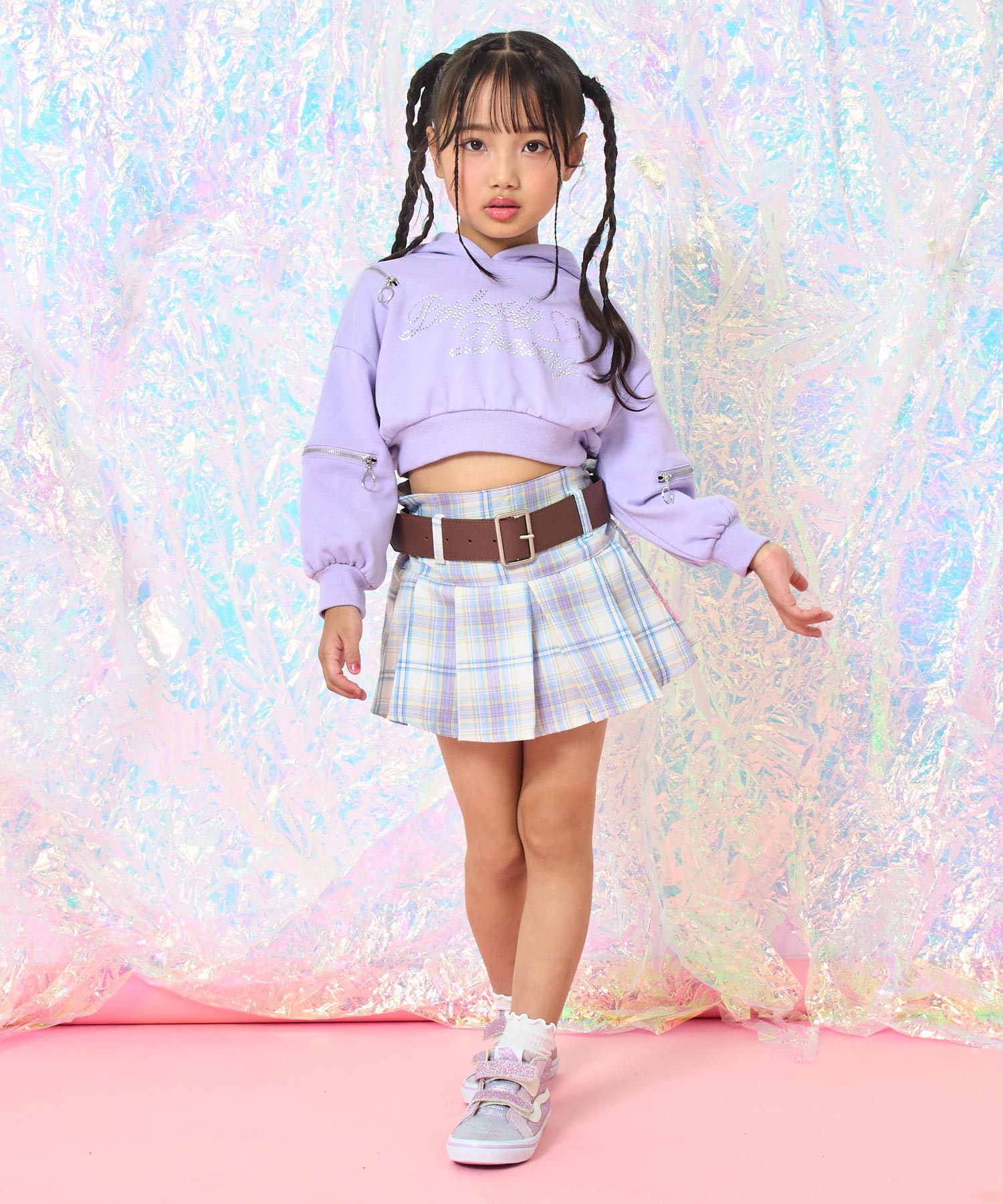 ラベンダー(110サイズ着用/身長：約115cm)