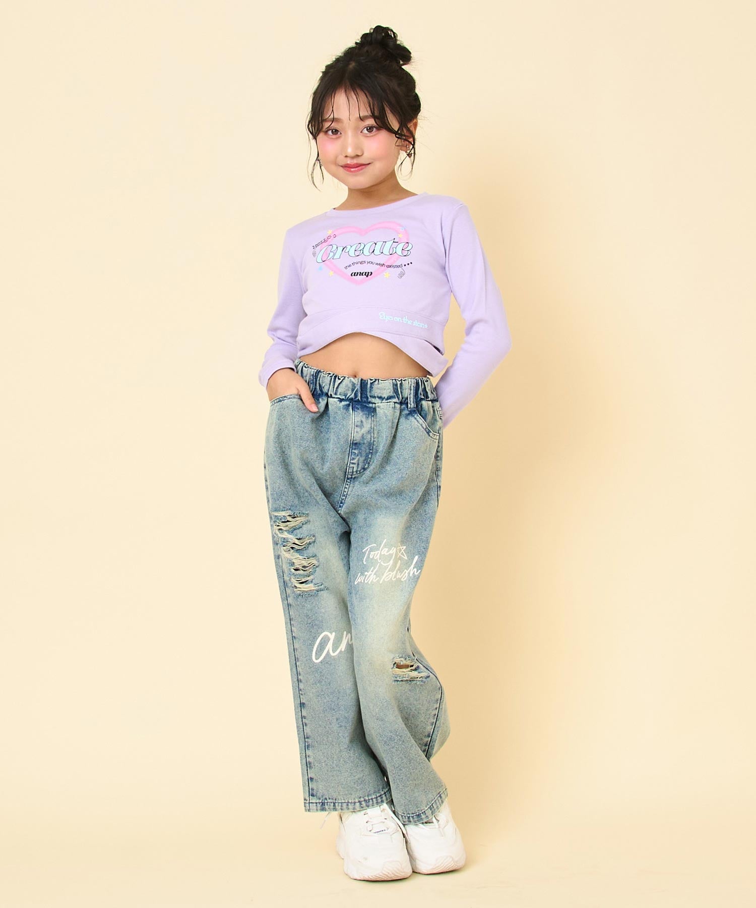 ラベンダー(120サイズ着用/身長：約128cm)