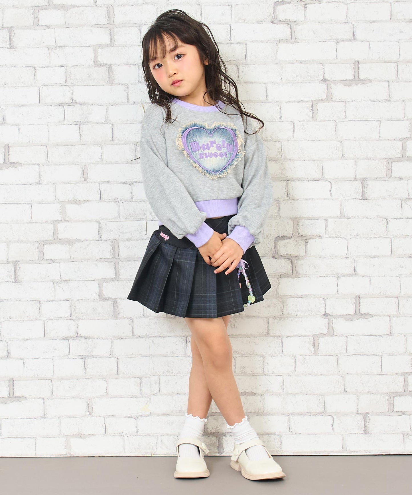 ライトグレー(110サイズ着用/身長：約113cm)