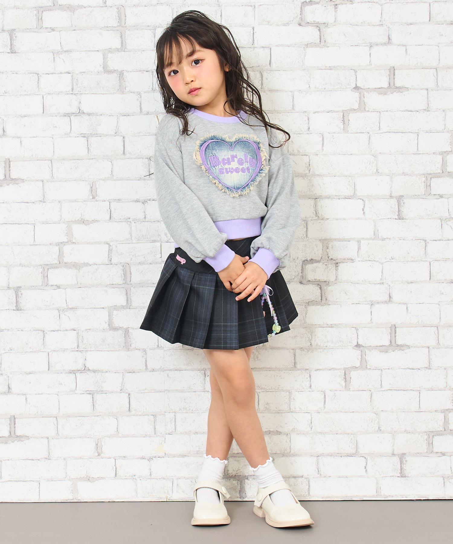 ライトグレー(110サイズ着用/身長：約113cm)