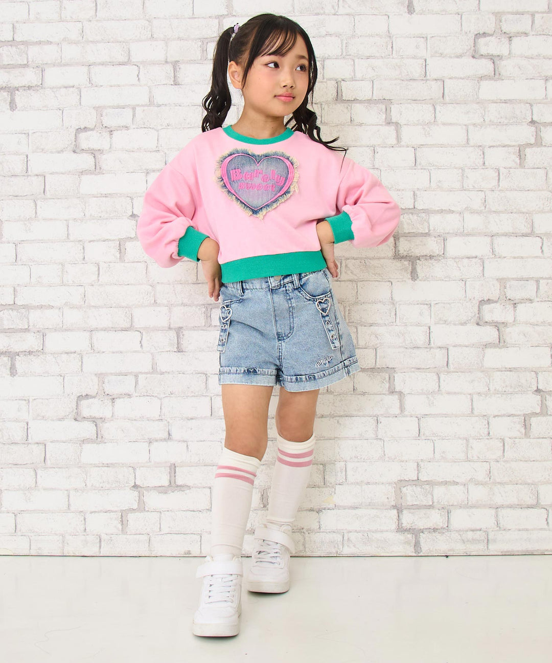 ピンク(110サイズ着用/身長：約115cm)