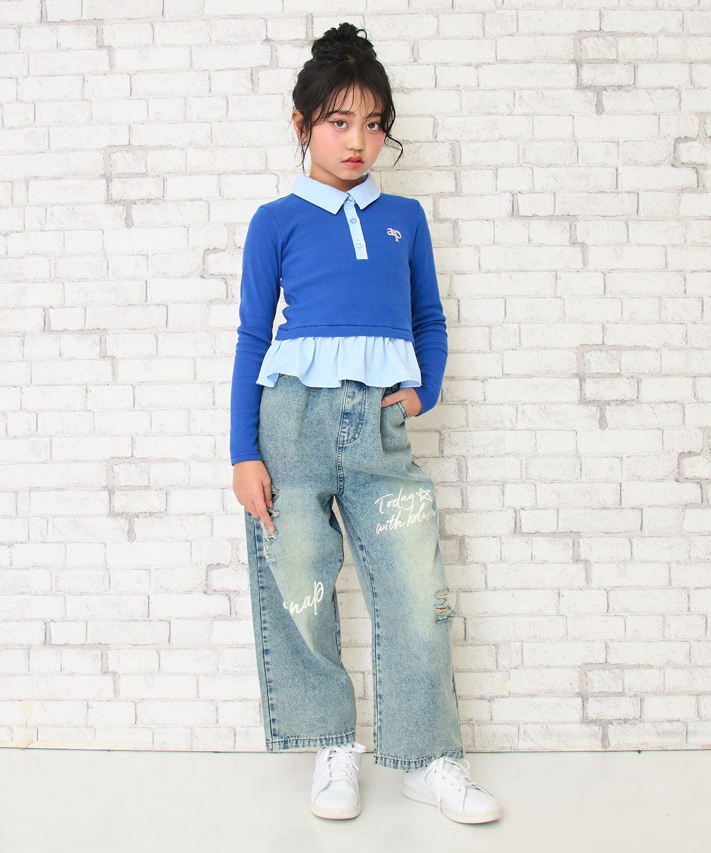 ネイビー(120サイズ着用/身長：約128cm)