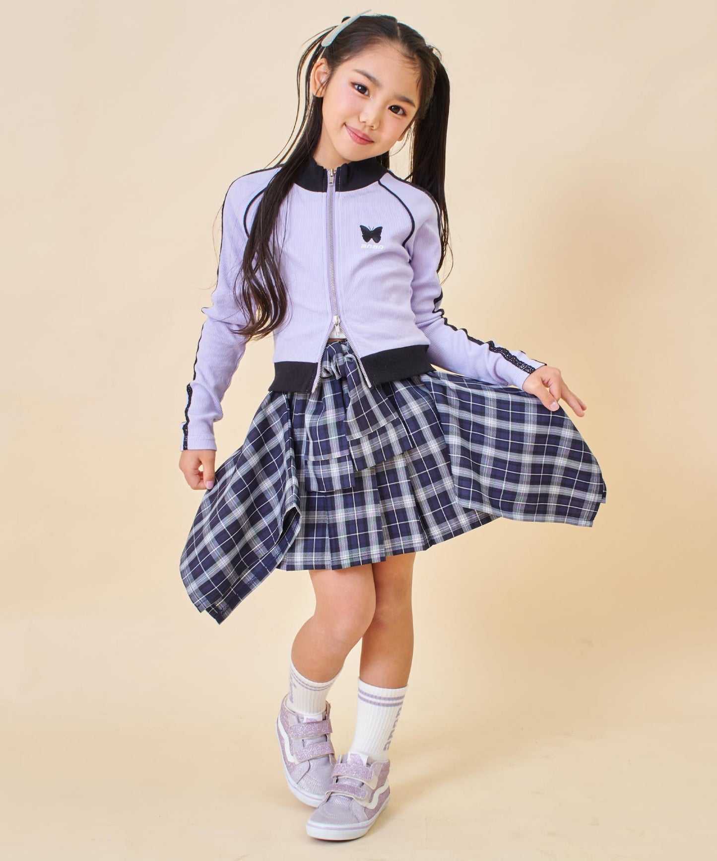 ラベンダー(120サイズ着用/身長：約123cm)