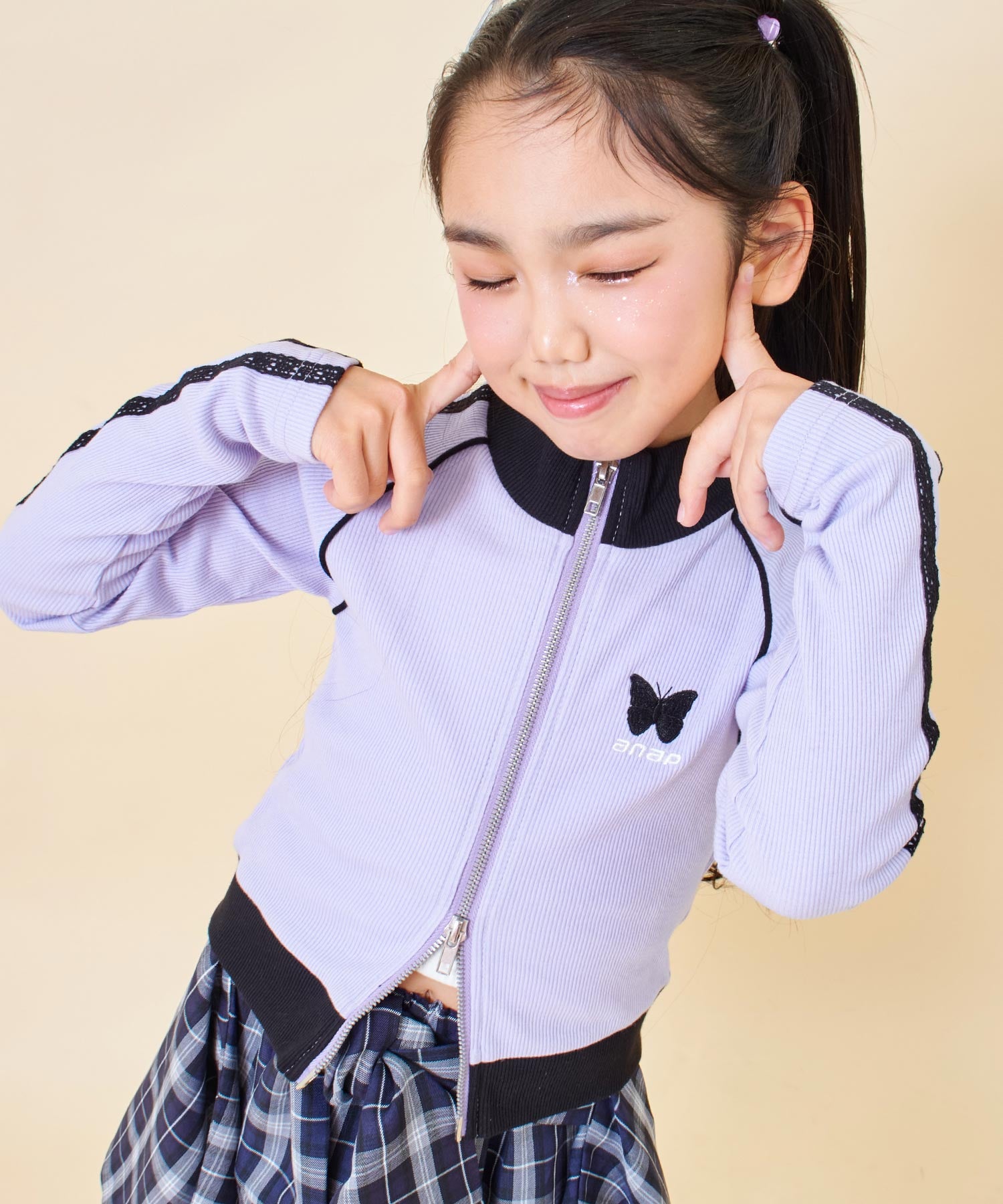 ラベンダー(120サイズ着用/身長：約123cm)