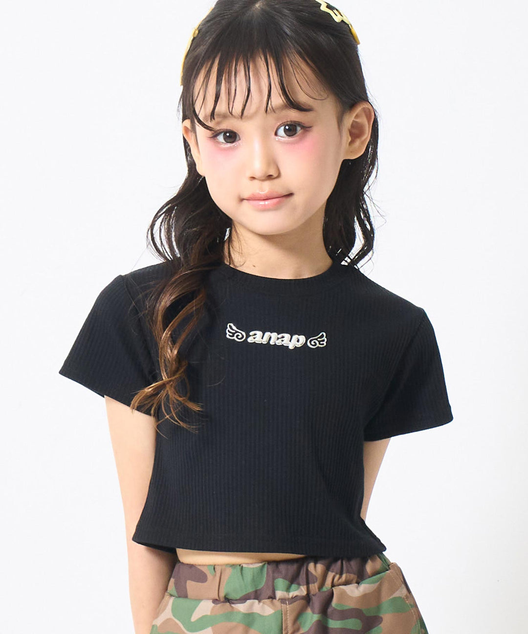 ブラック(130サイズ着用/身長：約128cm)