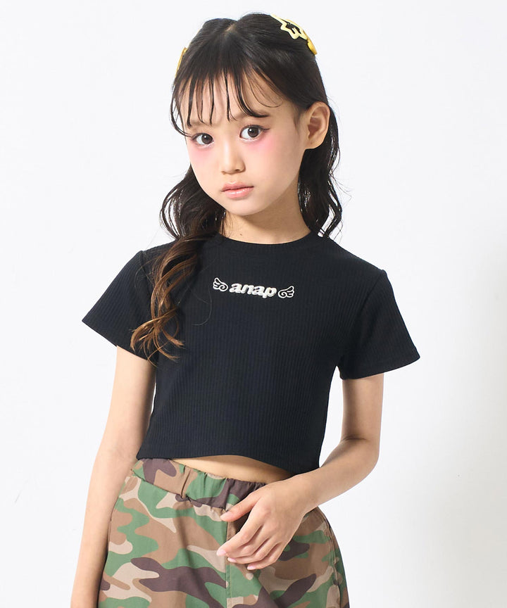 ブラック(130サイズ着用/身長：約128cm)