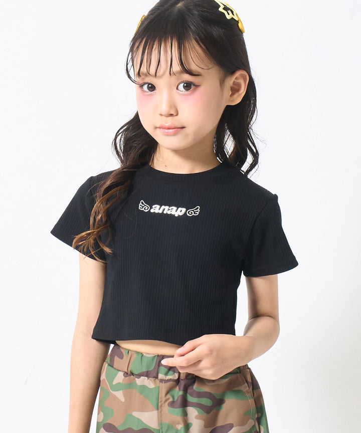 ブラック(130サイズ着用/身長：約128cm)