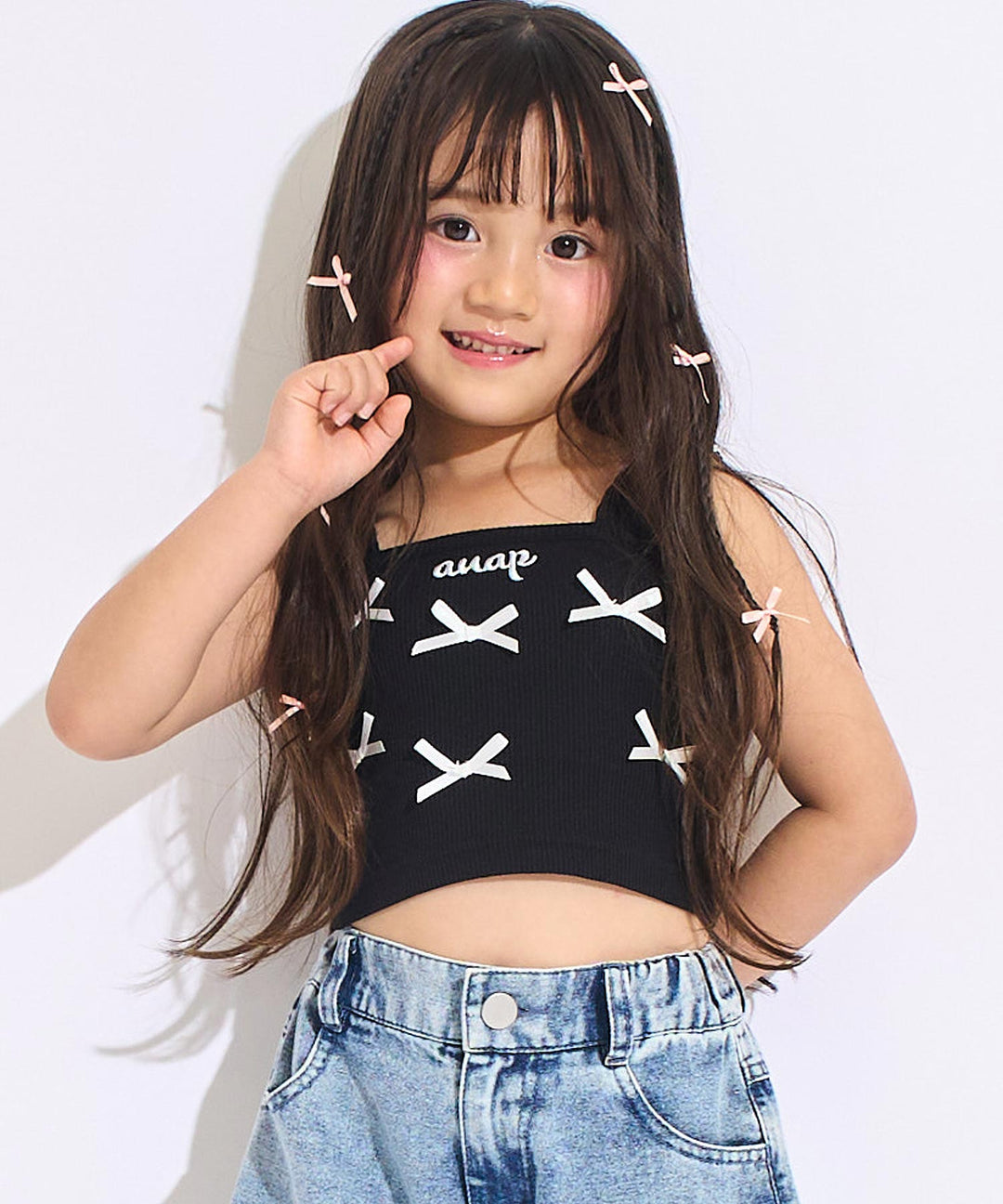 ブラック(110サイズ着用/身長：約107cm)
