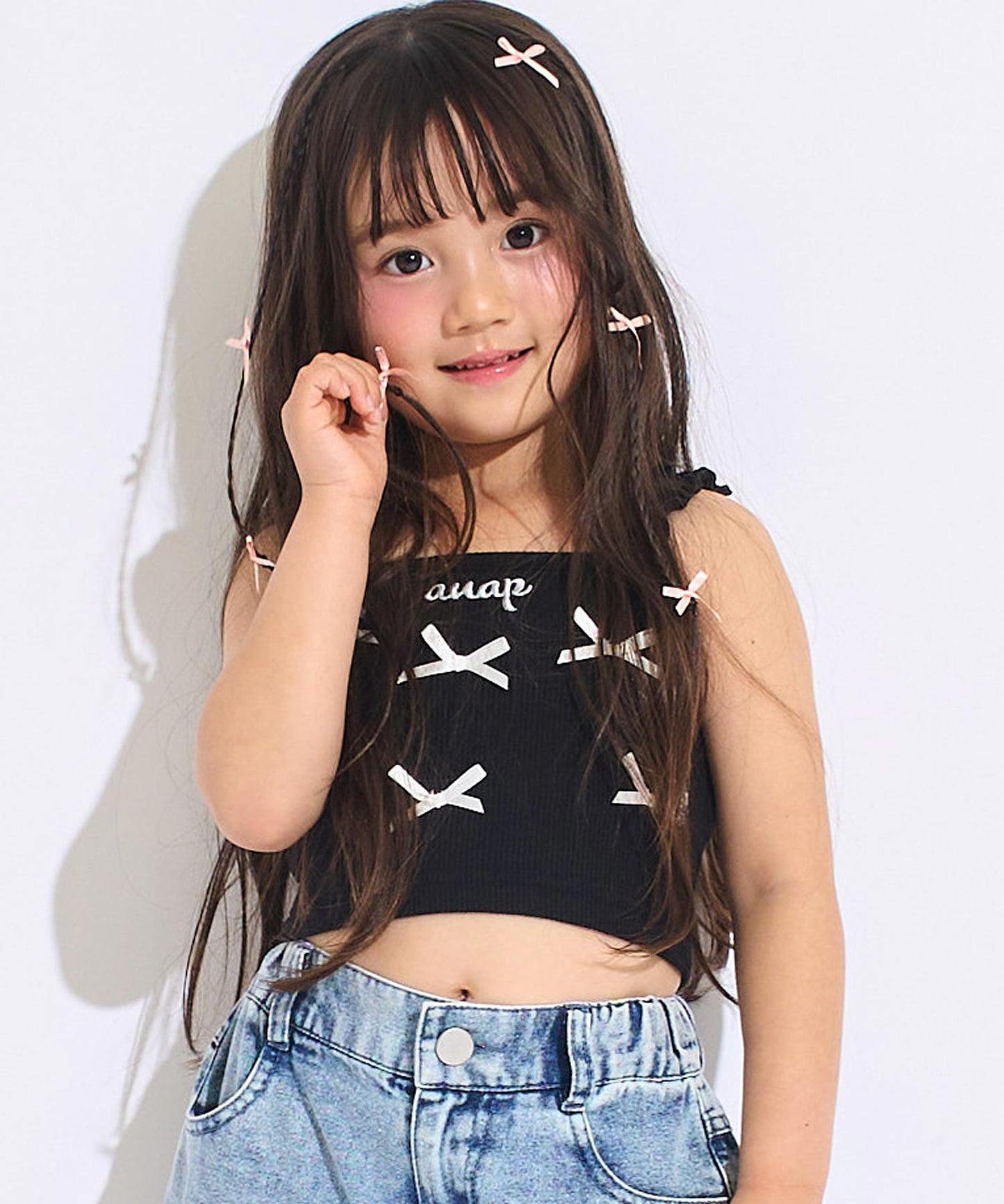 ブラック(110サイズ着用/身長：約107cm)