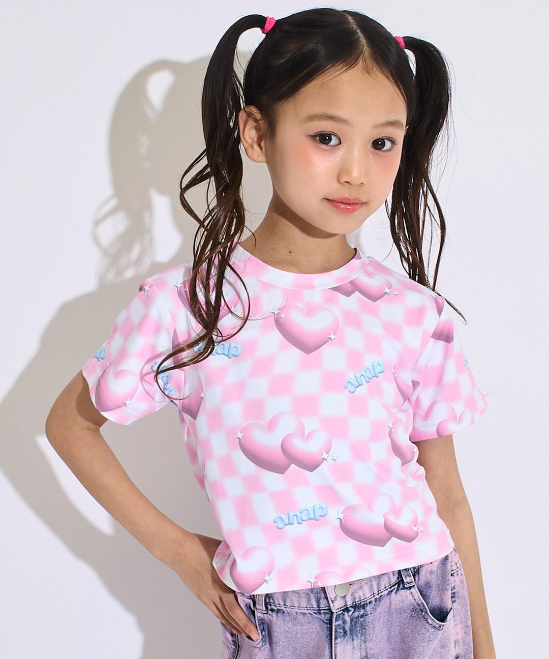 ピンク(120サイズ着用/身長：約128cm)