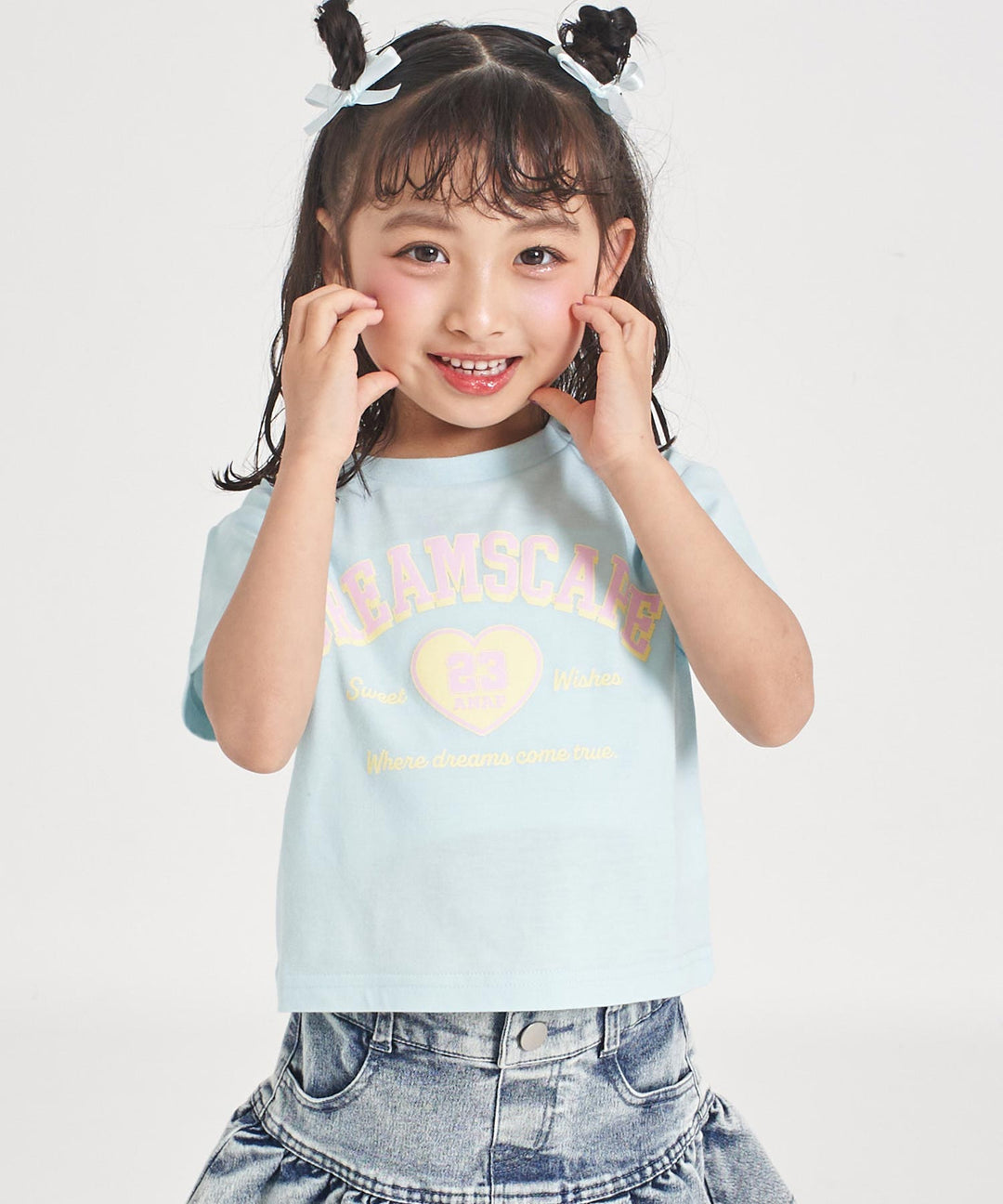 ライトブルー(110サイズ着用/身長：約109cm)