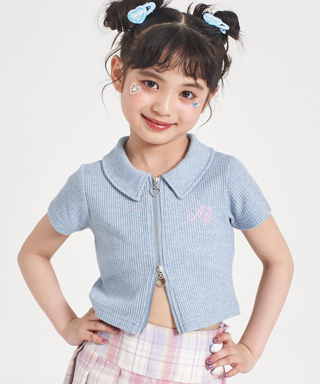 ライトブルー(120サイズ着用/身長：約123cm)