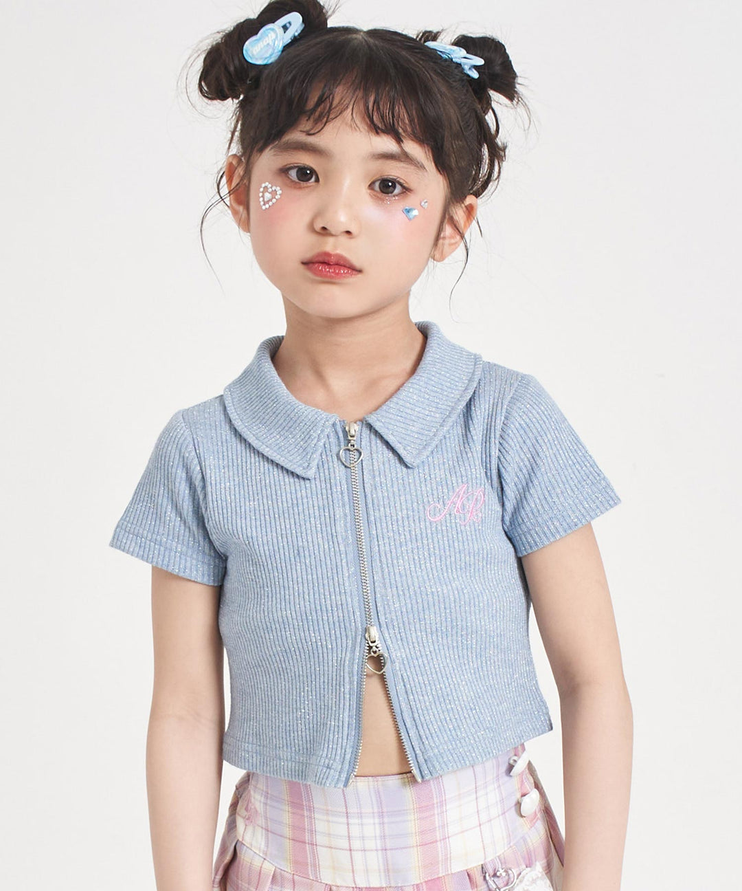 ライトブルー(120サイズ着用/身長：約123cm)