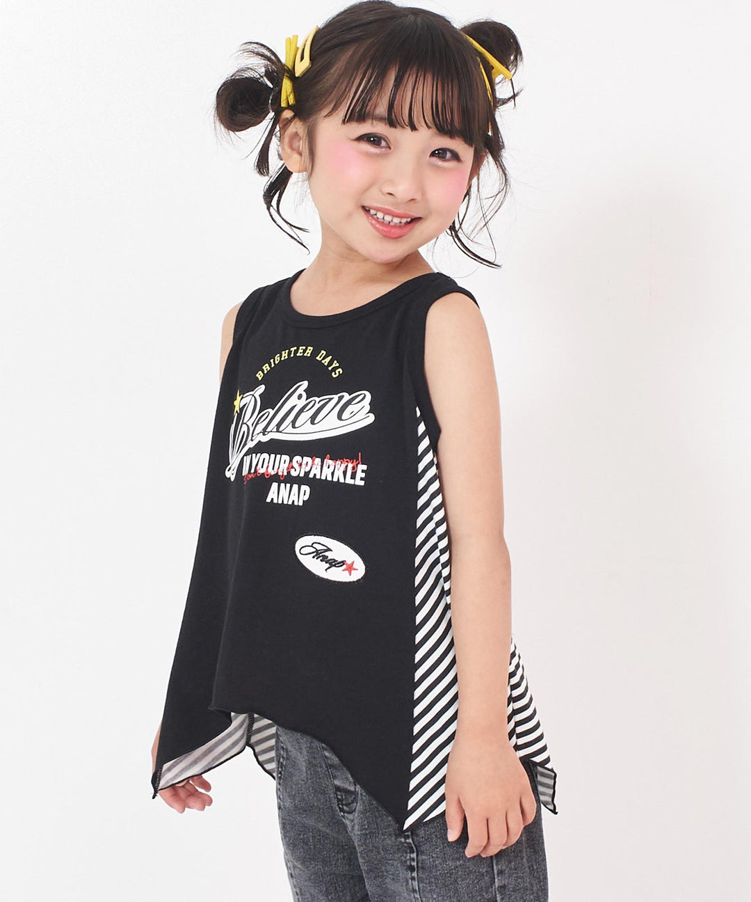 ブラック(110サイズ着用/身長：約109cm)