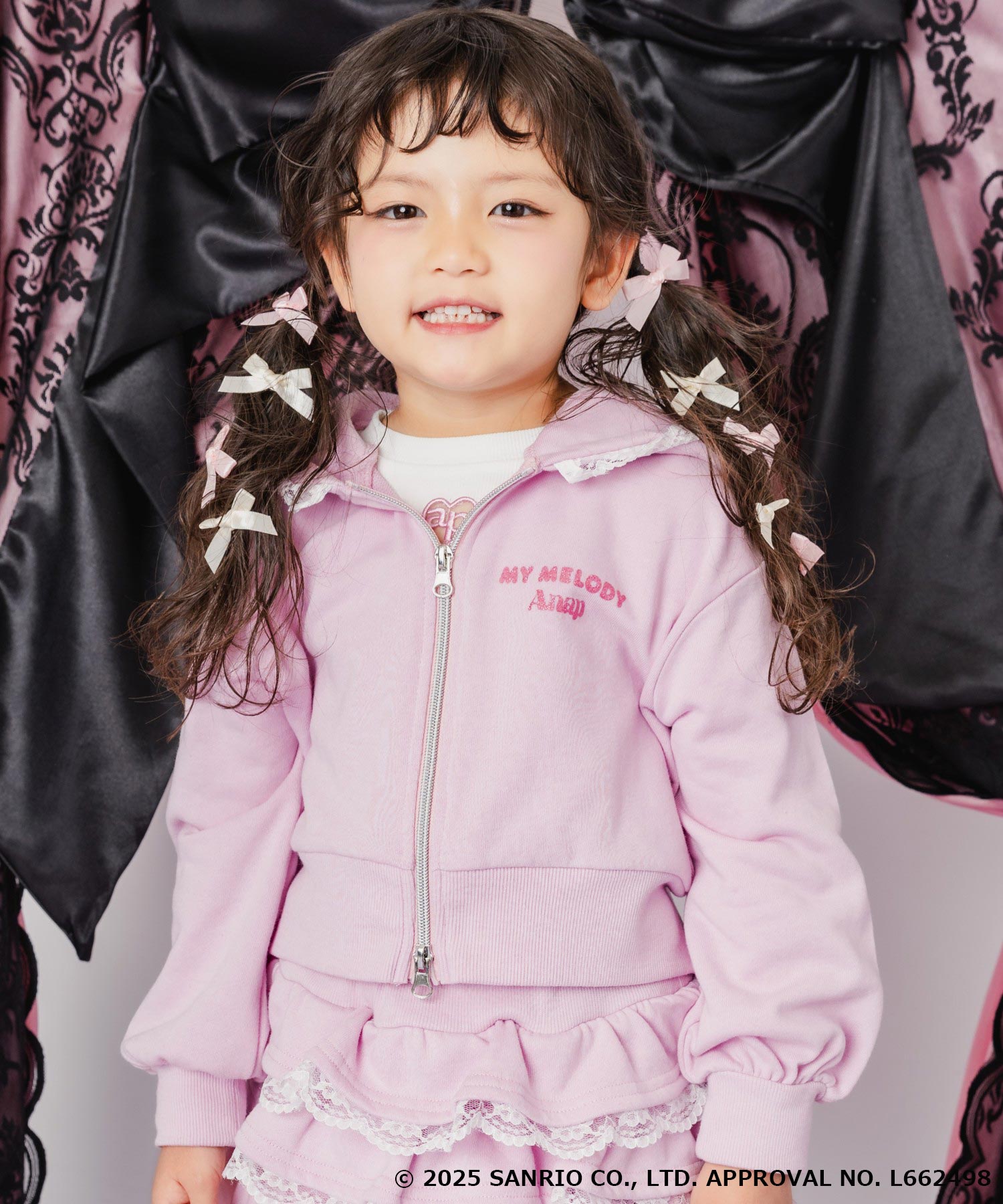 ANAPKIDS ×【 マイメロディ♥クロミ 】耳付きフーディー フリル