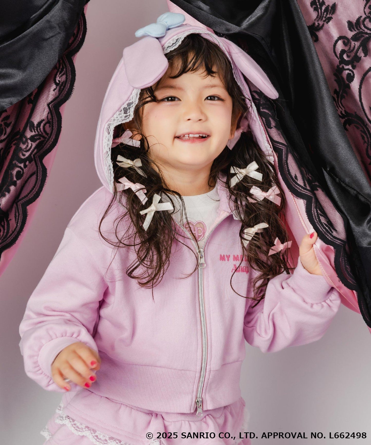 ライトピンク(110サイズ着用/身長：約103cm)