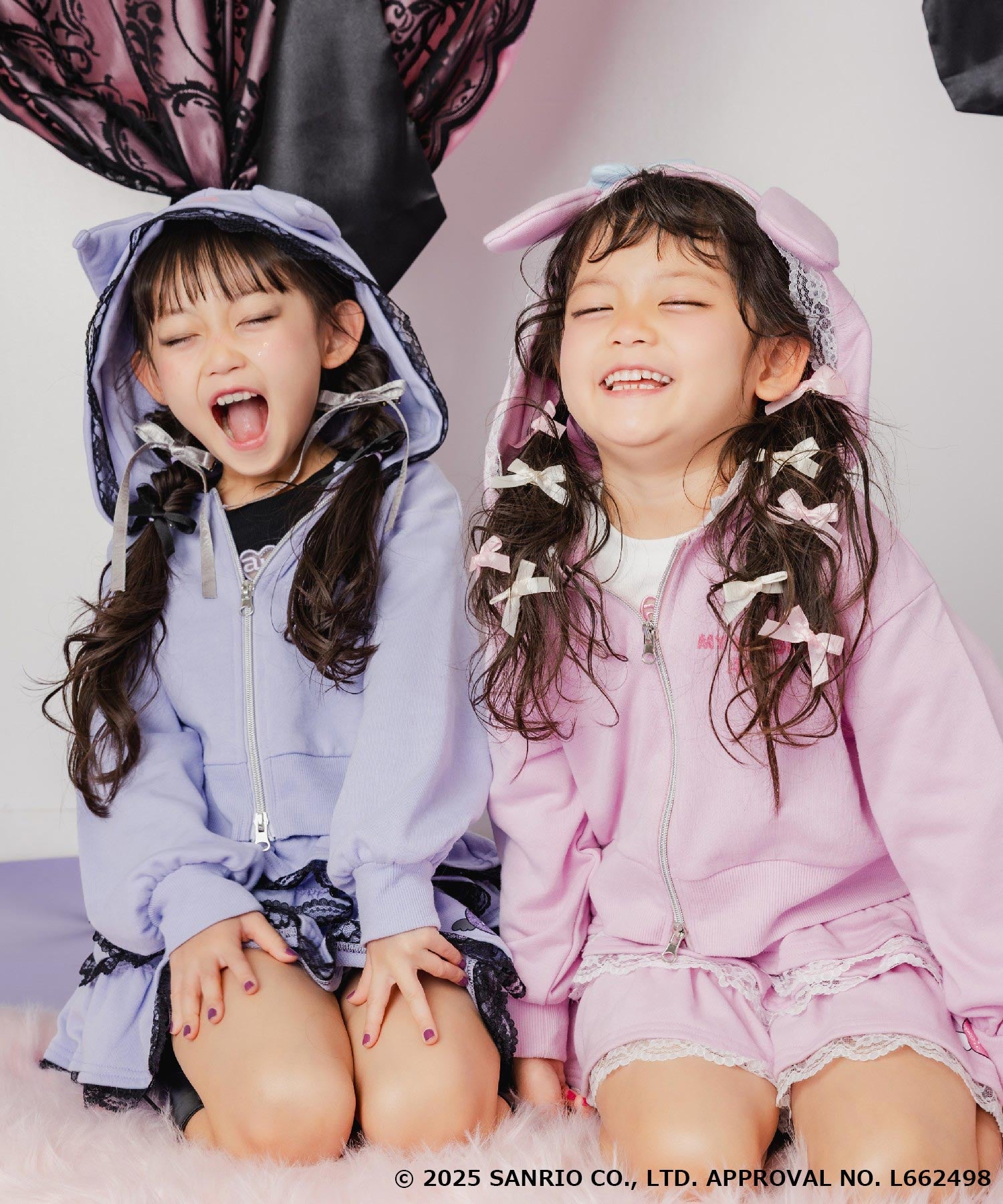 ラベンダー(110サイズ着用/身長：約106cm)、ライトピンク(110サイズ着用/身長：約103cm)