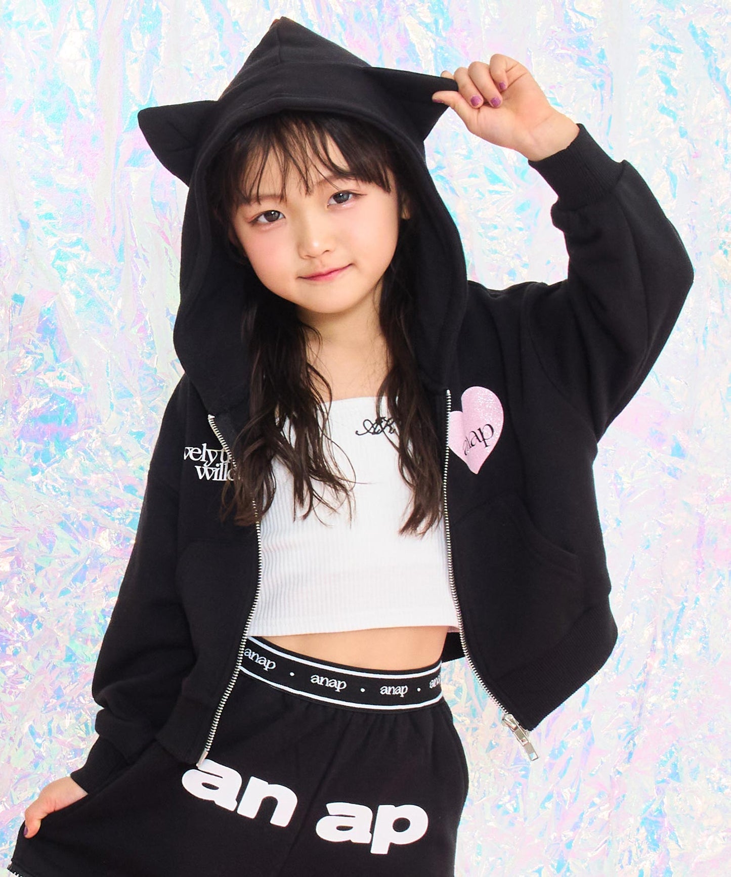 ブラック(110サイズ着用/身長：約113cm)