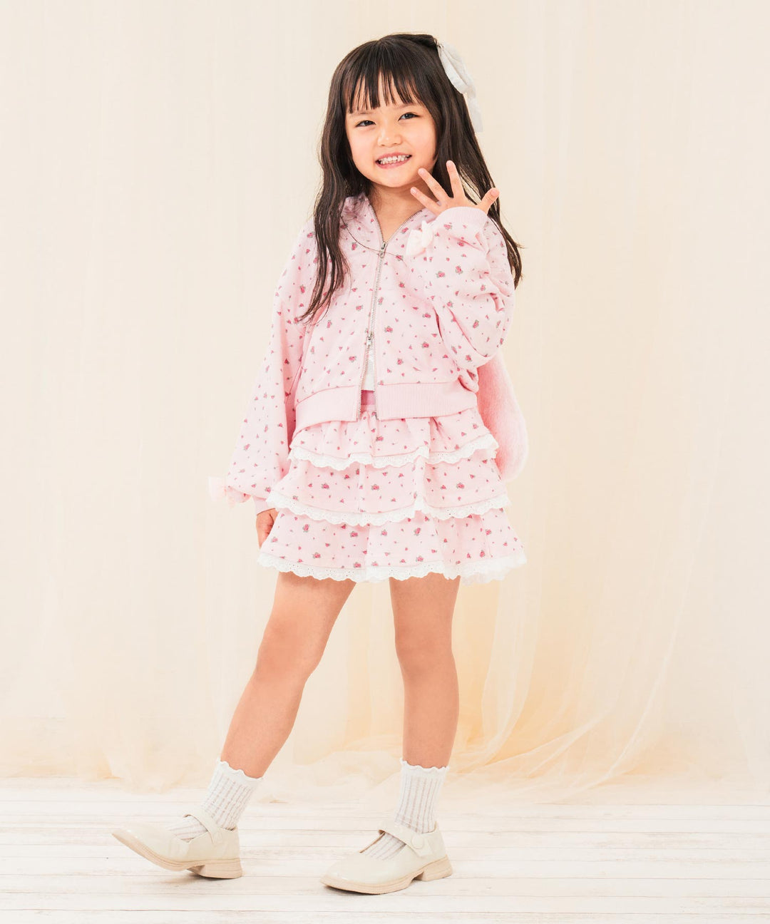 ピンク(120サイズ着用/身長：約113cm)
