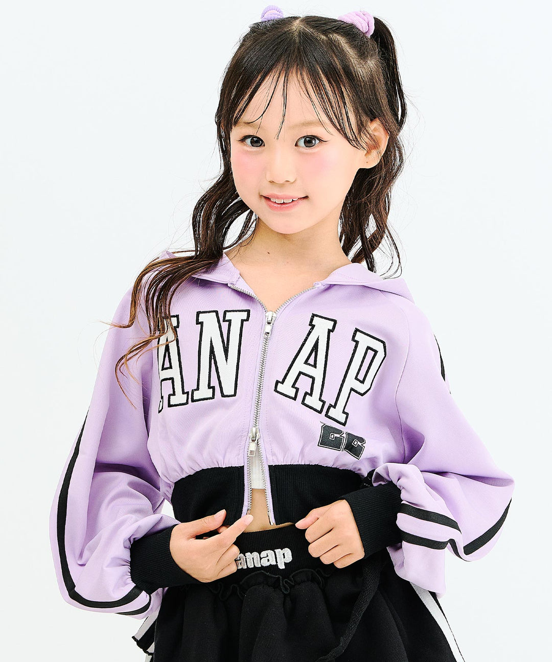 ラベンダー(130サイズ着用/身長：約128cm)