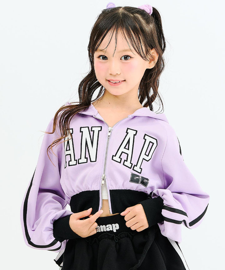 ラベンダー(130サイズ着用/身長：約128cm)