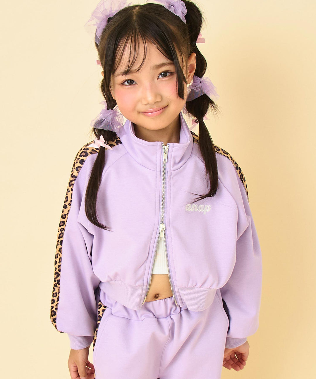 ラベンダー(110サイズ着用/身長：約115cm)