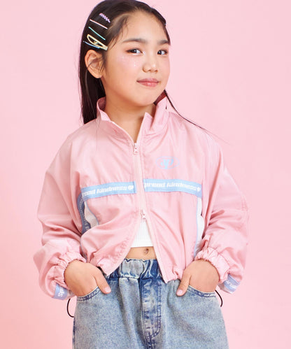 ピンク(120サイズ着用/身長：約123cm)