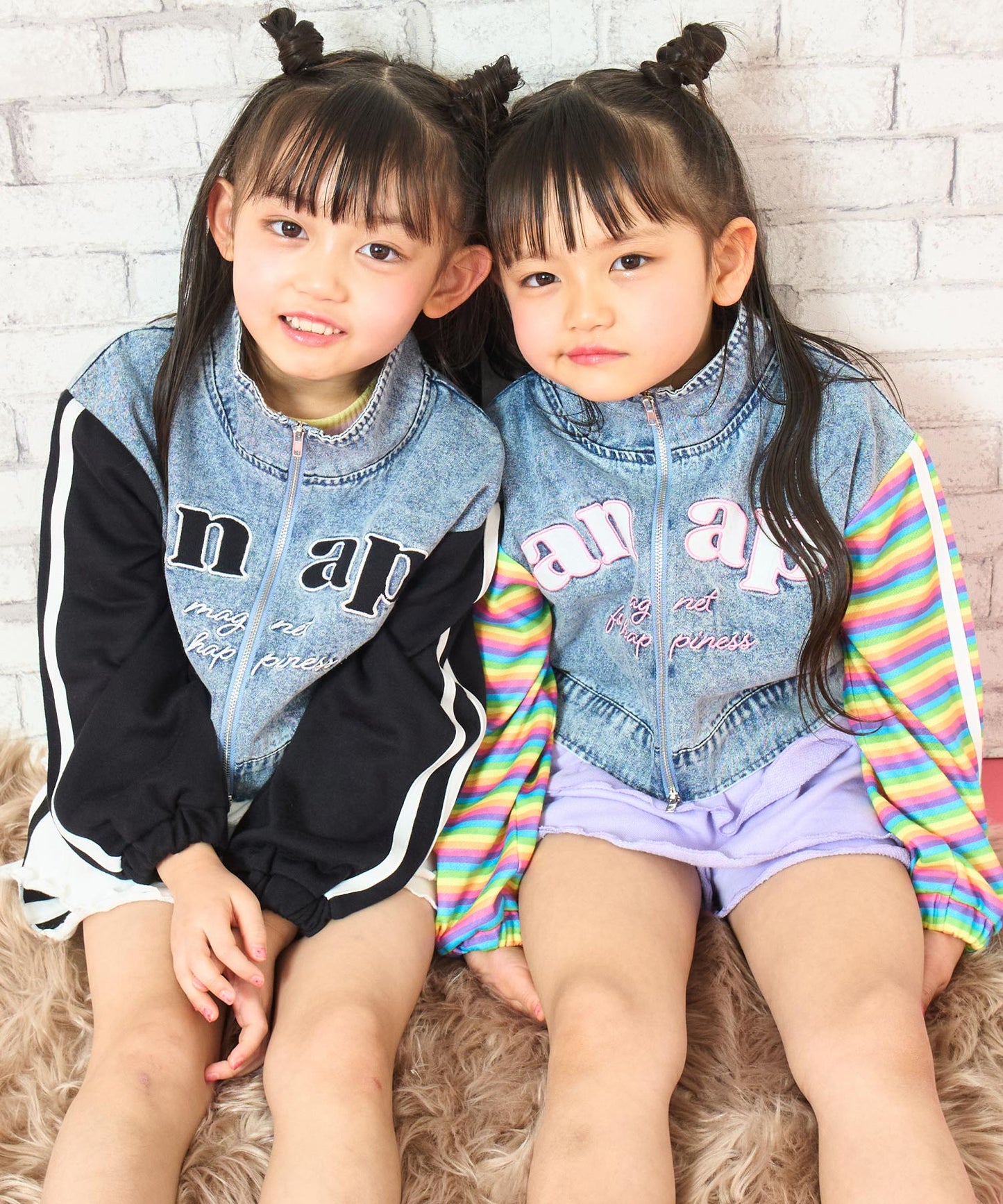 ブラック(110サイズ着用/身長：約106cm)ミックス(110サイズ着用/身長：約103cm)