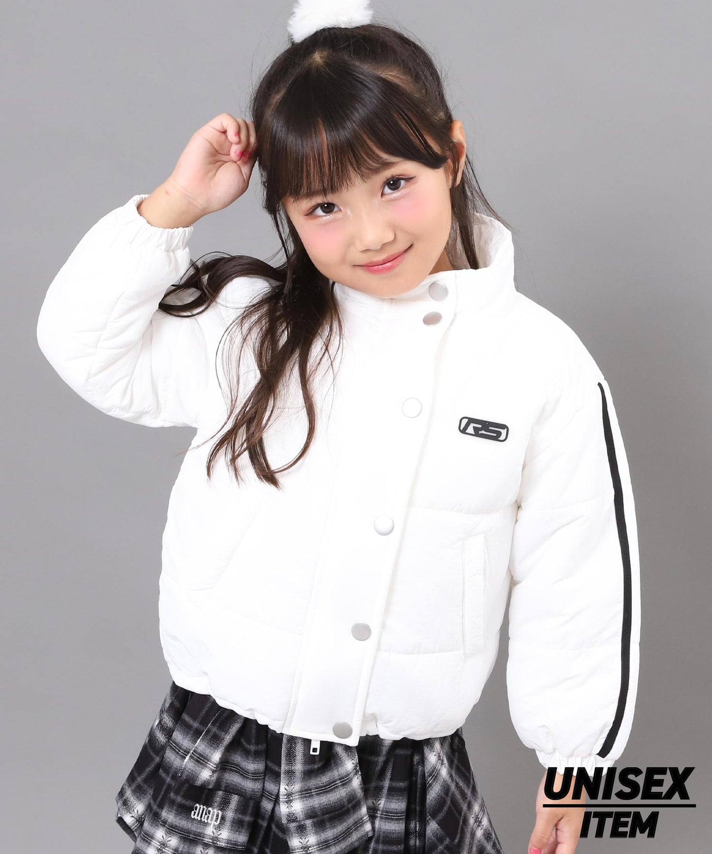 ホワイト(110サイズ着用/身長：約115cm)