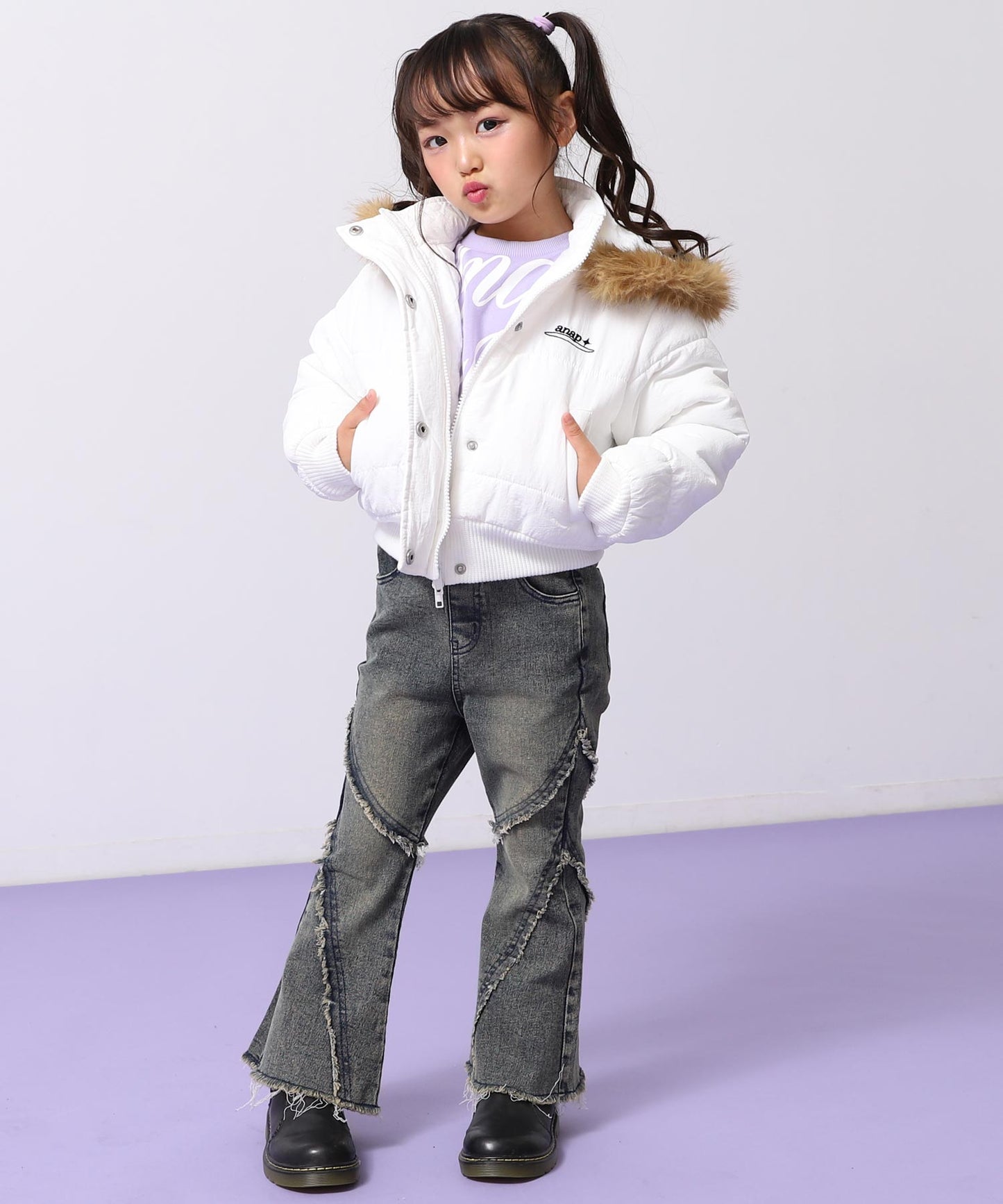 ホワイト(110サイズ着用/身長：約112cm)