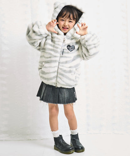 グレー(110サイズ着用/身長：約112cm)