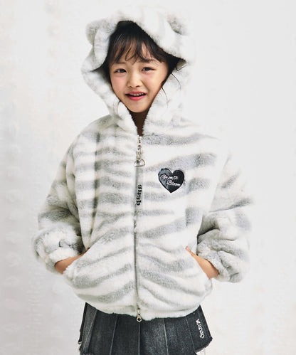 グレー(110サイズ着用/身長：約112cm)