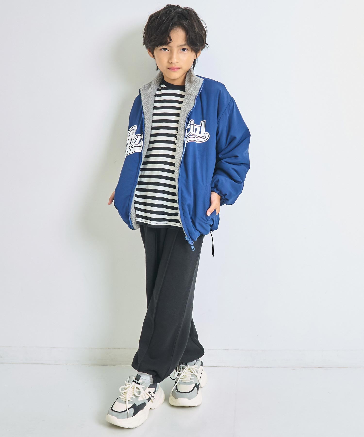 ネイビー(130サイズ着用/身長：約130cm)