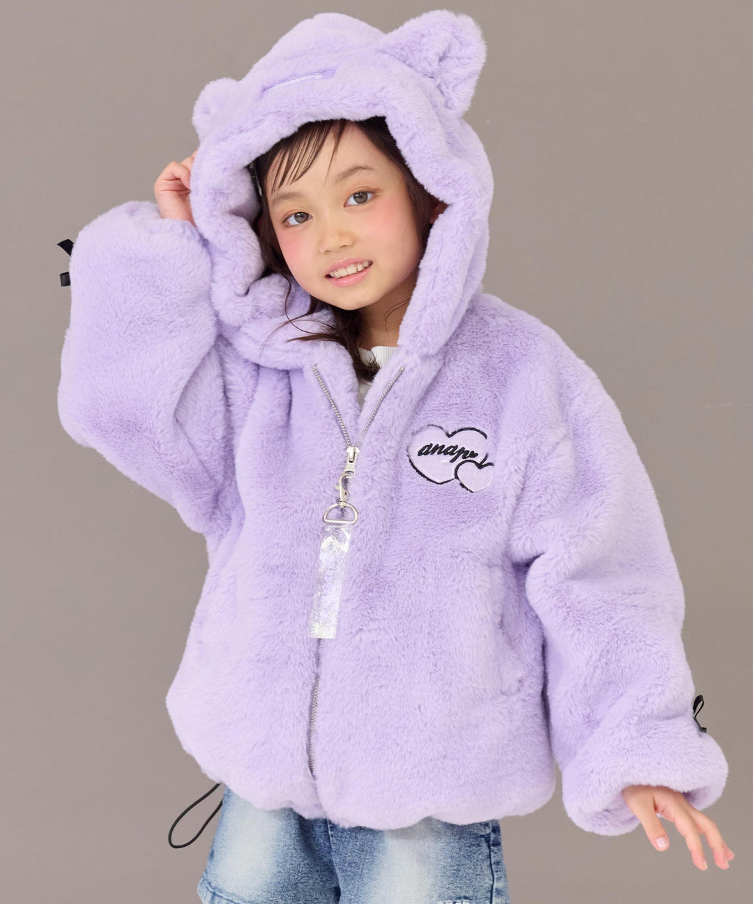 ラベンダー(120サイズ着用/身長：約112cm)
