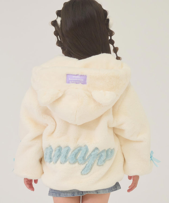 ホワイト(110サイズ着用/身長：約108cm)