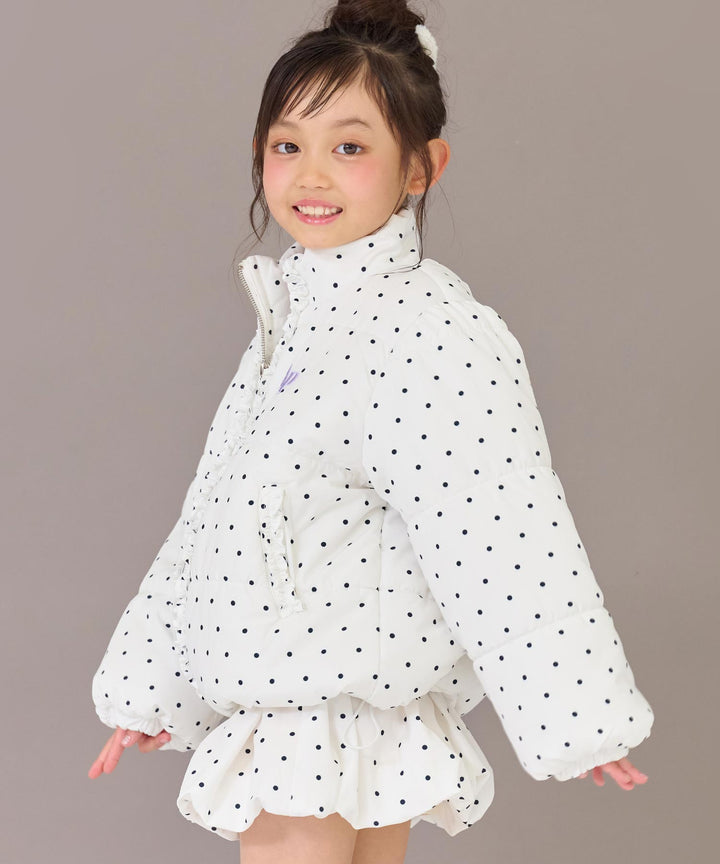 ホワイト(120サイズ着用/身長：約120cm)